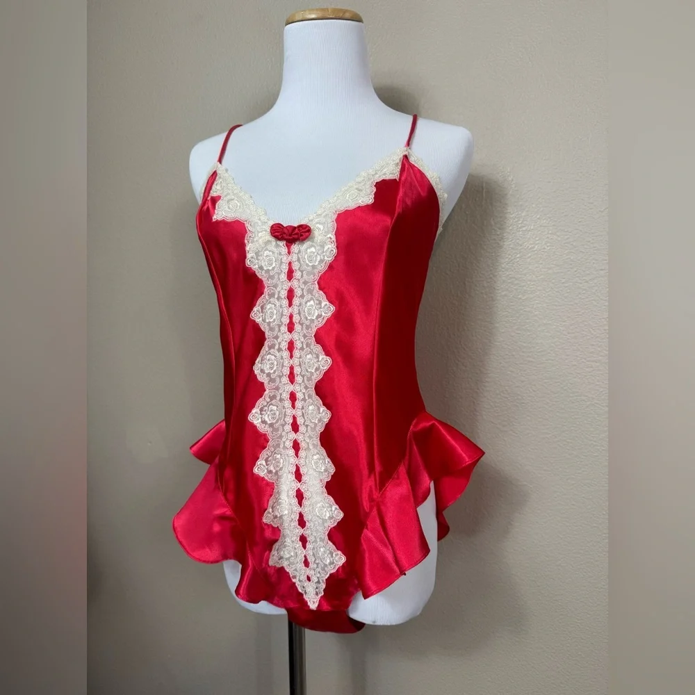 VTG‎ Victoria’s Secret Gold Label Red Satin Lace Teddy White lingerie D